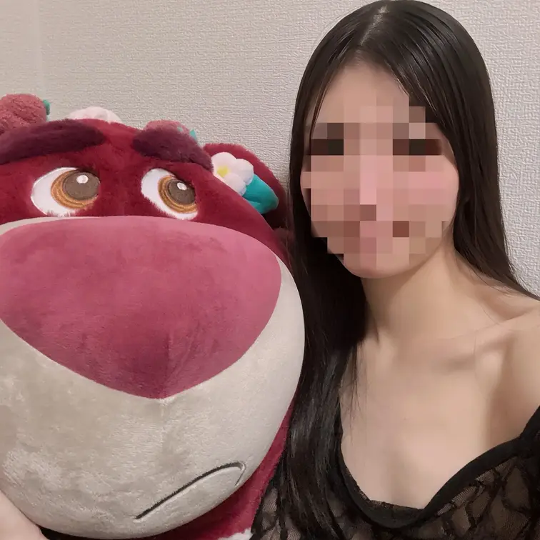 【本日の私服姿です🧸🎀】女の子の日が終わりそうなので、明日からオナ動画の投稿再開します♥
いつも見てくださってありがと