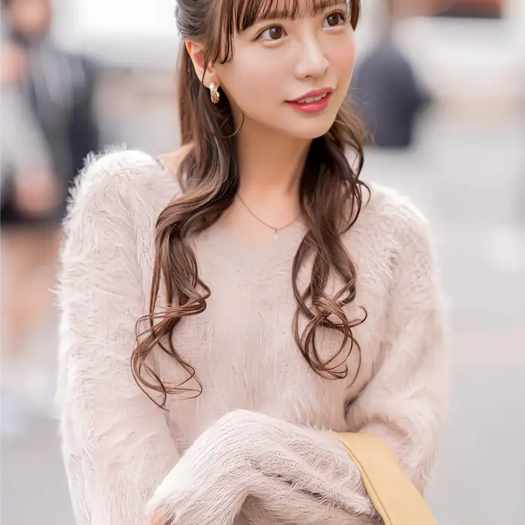 FULL バージョン【完全顔出し】　
素人女子の応援コンテンツになります
FULLご希望な方はいつでもDM下さい。