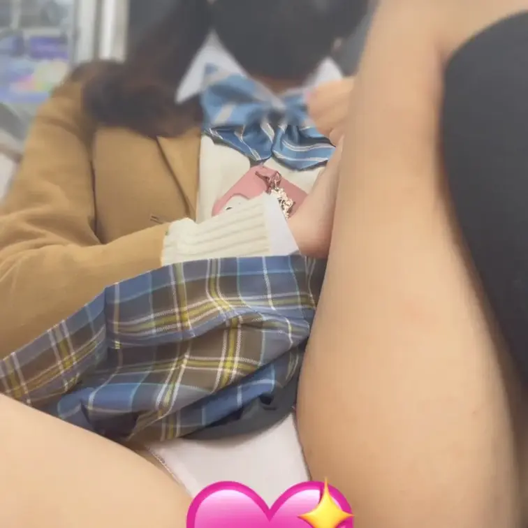 皆様、こんばんは！！
ミニスカ大好きミニスカハンターです。
撮影日記64弾です！！
さてさて、今回のJちゃんは、久