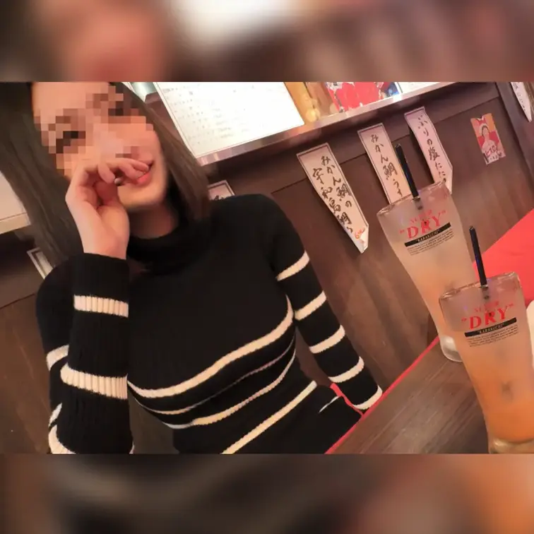 【無料】清楚系と思いきや実は…酔うと尻軽妻だった。
人妻さんとマッチングして初デート。美人で清楚な女子だと思ってたとこ