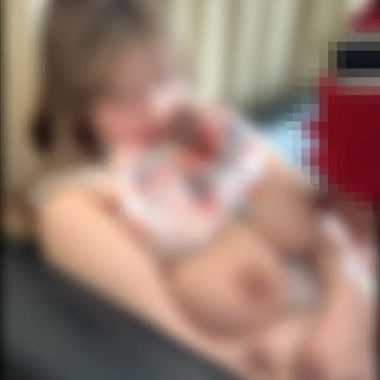 【プラチナ会員様以上向け動画】🎥
ひたすら天然Lcupをモミモミ、ペロペロされました💗仲良しカメラマンさん、私のおっぱ