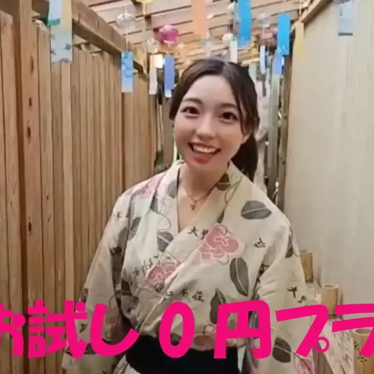 少しだけ見せるね💕




※撮影許可を得ています。
 ※規約により陰部に一部モザイク処理をしています。
