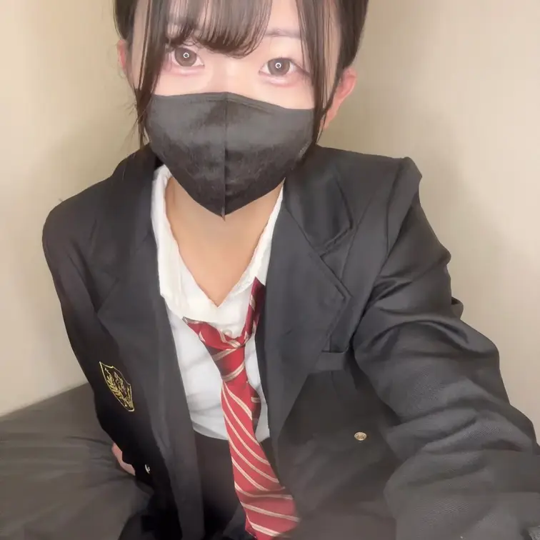 こんにちは！

女装男子の一ノ瀬花です！！

今回はコスプレと言ったらのj〇コスプレでのオナニーです！！！
