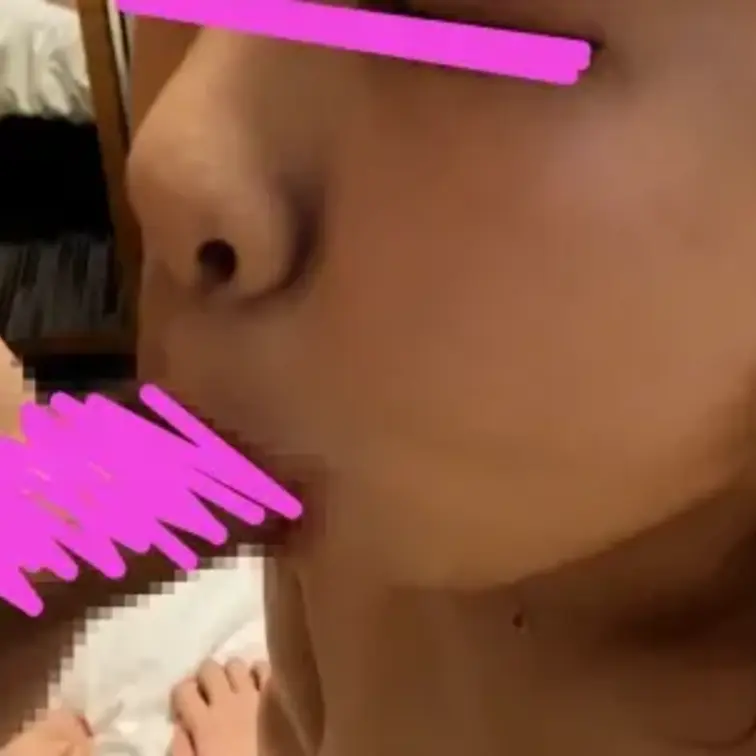 ブスはだまってしゃぶってろ (1/2)
