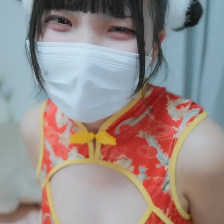【乳首責め】ひたすらおっぱいだけをいじめられるだけの動画🍮

おっぱいをいじめられるのが好きだ〜♡

最初から最