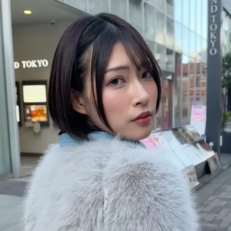 #350【RIN 23歳】
今回ストリートスナップに協力してくれたのは、水色のコーデがお似合いなRINちゃん😎

