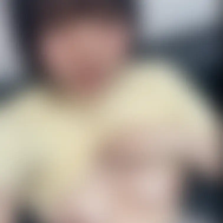 ほらつけてないでしょ？
まいのどんなポーズ見てみたい？💛