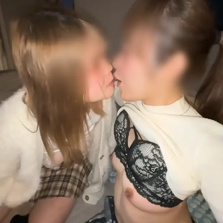 ✨無料サンプル動画✨

本編フル動画はこちら
👇
https://myfans.jp/posts/b1d38c2
