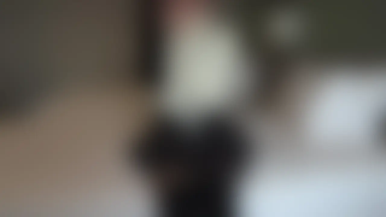 FRUITS ZIPPER/松本か〇ん激似の女の子、人生初複数プレイで痙攣しまくって壊れてしまった時のやつ。
顔出しできないのが残念なレベルで可愛いです。モザイク越しでもめちゃくちゃ可愛いの伝わりますが、、
可愛い顔して、ヒップ90overのドMで超オナホ体質。3本のデカちんぽピストンするだけで痙攣しまくってて激エロなハメ撮りに仕上がってます🍌 (2/2)