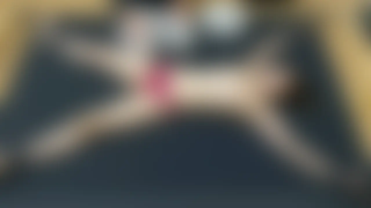女子大生くすぐりバイト
今回は生け贄型くすぐり専用
X字拘束ベッドで
くすぐり倒しました!
はじめはローションなしで
くすぐり!
後半たっぷりローションをつけて
くすぐっていきます!
乳首責めを混ぜながら
くすぐっていきます!
快感とくすぐったさが襲います!
気持ちよくて感じている姿が
たまらないです!
ぜひご堪能ください! (2/2)