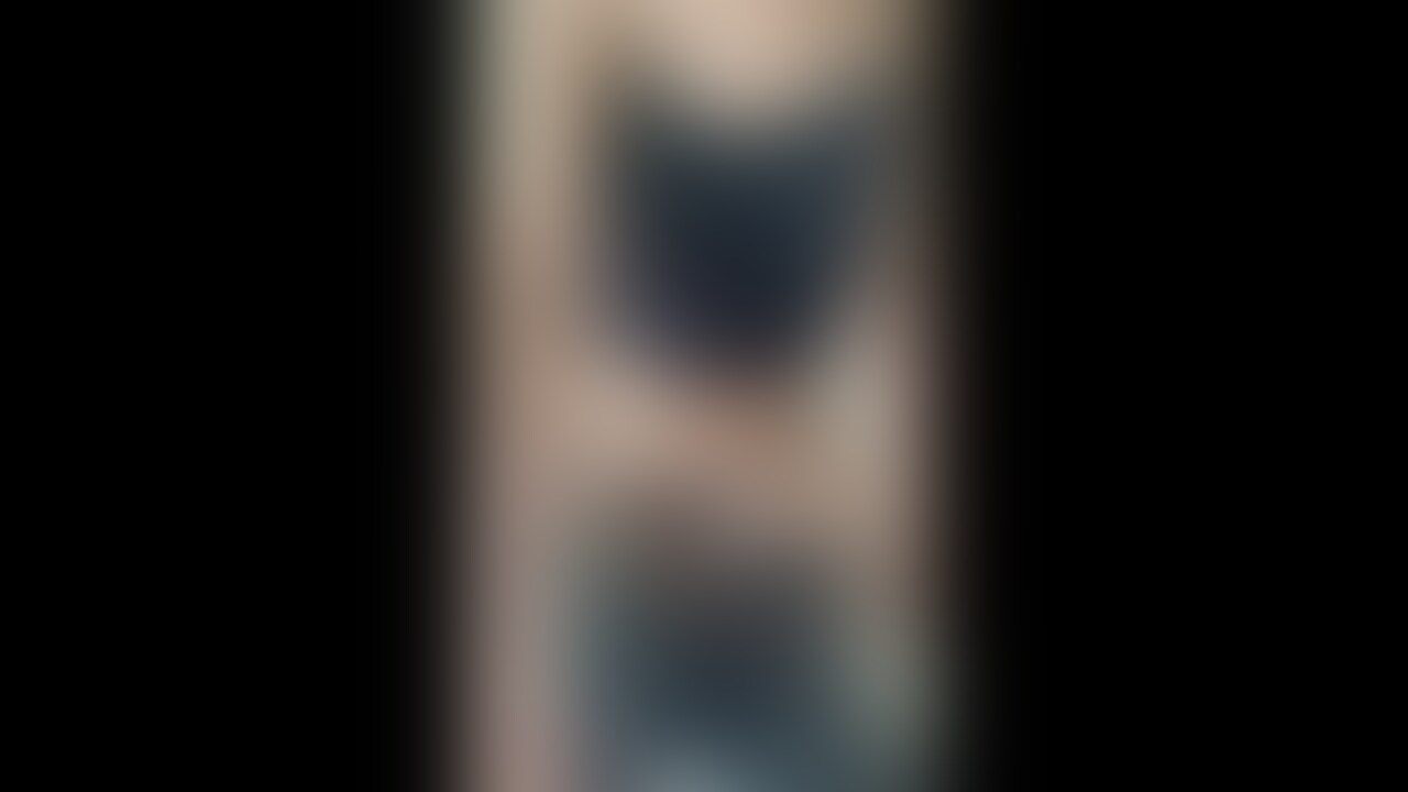 ソファーでオナニーしたよ♡
とってもエッチな気分でした♡ (2/2)