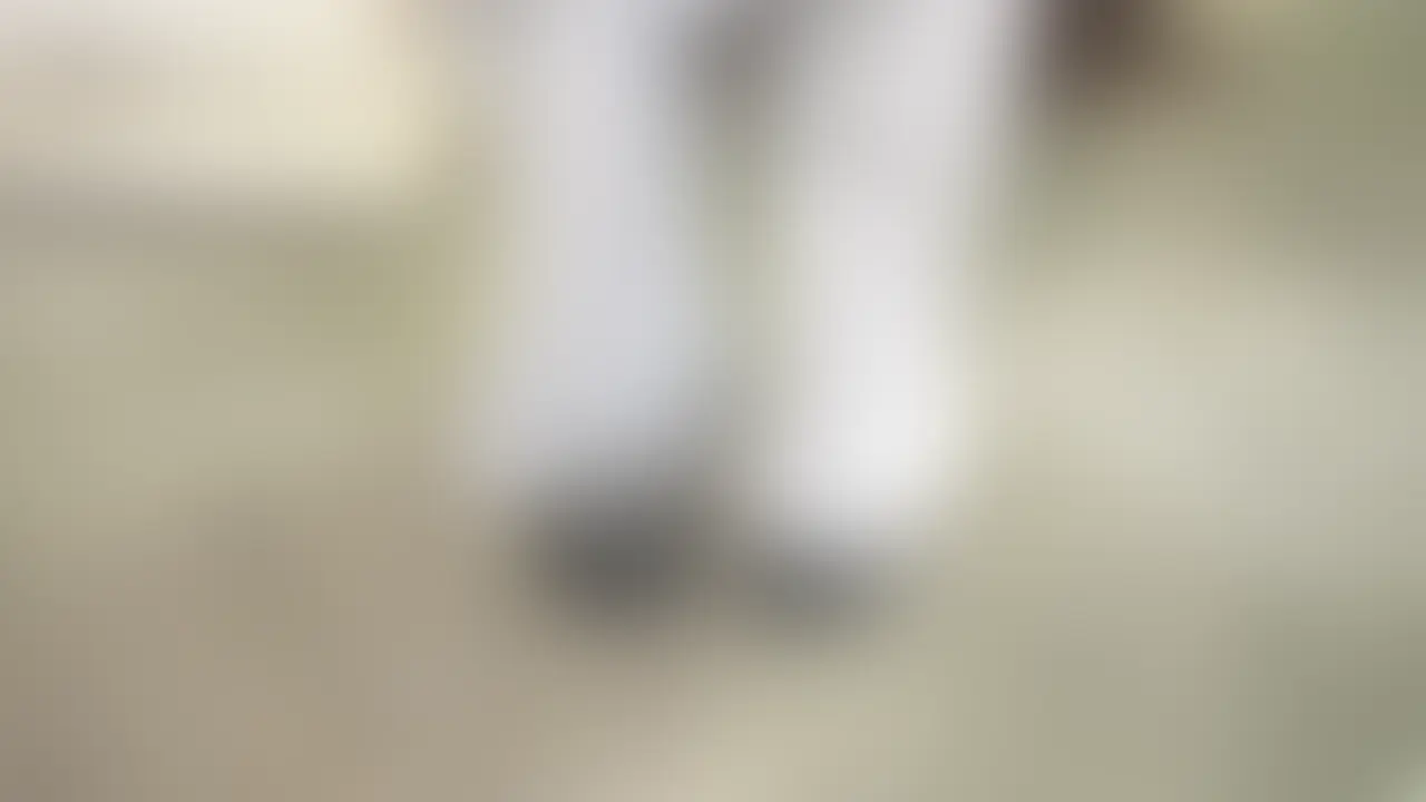 今回動画を見ていただき本当にありがとうございます。
こんな質問して欲しいなどありましたらコメント欄にてお願いします。
度を越した内容につきましては御期待に添えない場合も御座いますのでご了承下さい。
動画をいいな!と思ってくれたら、いいね!をお願いします。
また見たいなと思ってくれたら『フォロー』してくれたらモチベーションに繋がりますので是非お願いします。 (2/2)