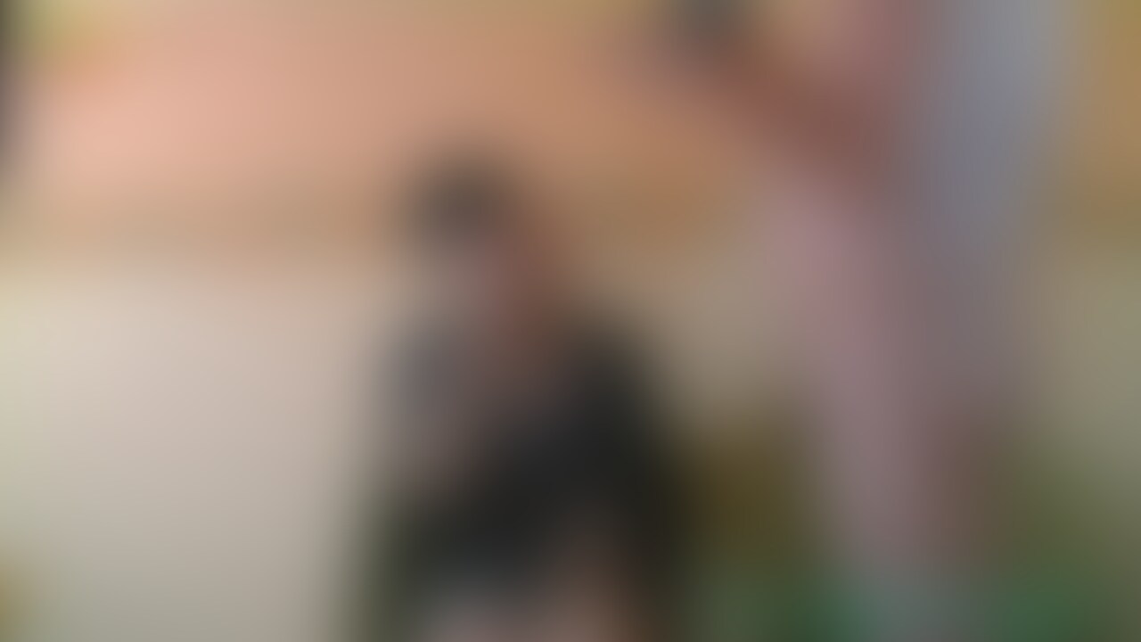 モモンガ○○○リフレで面接に来た女子○学生が淫タビューされながら目の前にチンポを出され・・・ 最終的にはフェラチオさせられます😂 6分38秒の動画になります (2/2)
