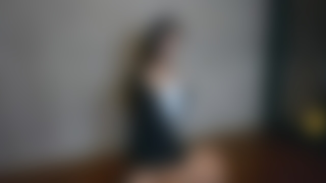 スーツグラビア・フェラ・ザーメンローションでぬるぬる❤️なんかエロい感じの映像です💁♀️ (2/2)
