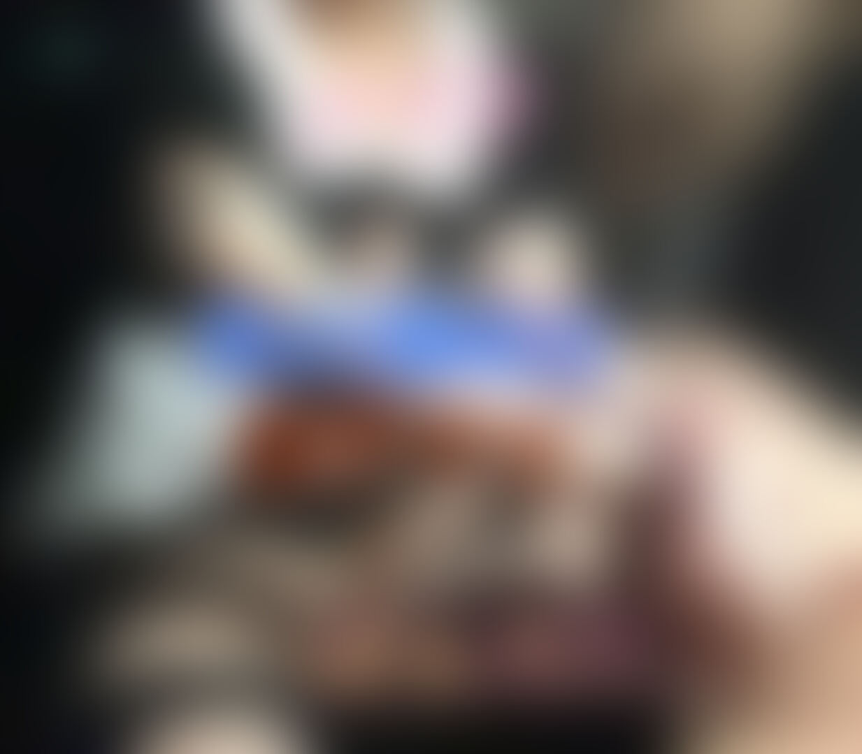 【固定動画】
網タイツメイドの従順手コキ♡
巨乳で綺麗な脚,パンチラ,男の潮吹き責めの痴女プレイで昇天♥ (2/2)