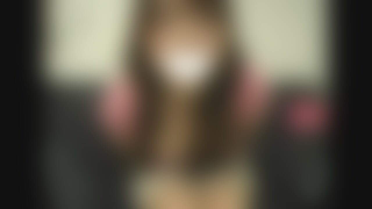 28歳
爆乳でムチポチャ
美人お○○○さんのオナニーです。
週に2.3回指でオナニーをするそうです
クリをいじりながらい激しくイッちゃいます (2/2)