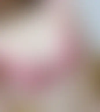 ヒナ🐥(パイパン女子大生のおしっこ🐤)「今日のヒナのブラ😅」の投稿サムネイル