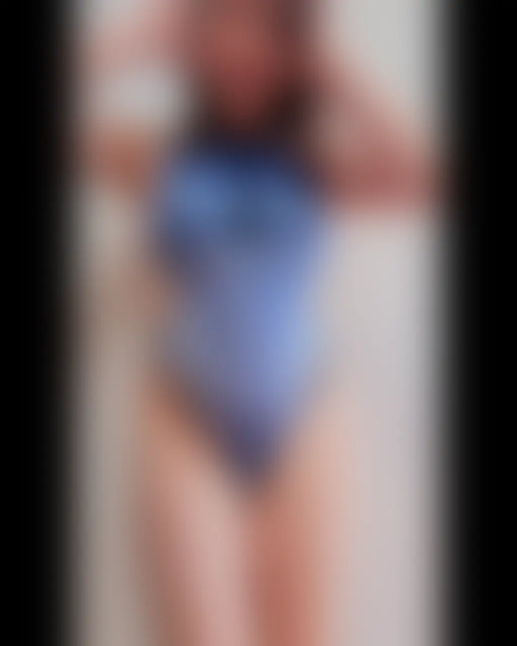 久々にエッチな水着を着用しましたよん(♡˙³˙)♥

乳首吸引で真っ赤になるくらい乳首を吸引しながらあそこ丸見え♥
バックスタイルであそこに♥♥
クロッチ部分にホックがあるから取った瞬間まんちょがあらわに。。
ディルドをペチペチしながらジュボジュボしたらオシッコ？！ってくらいに吹きまくりました♥
久々にこんなに吹いちゃったよぉぉ。
お掃除が大変でしたっ♥（笑） (2/2)