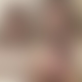 個撮）優しいエロスなおネエさん【柔乳Fカップ】上手すぎ！ローリングフェラ＆見つめてパイズリ大量発射！

【サンプル動画はコチラ】
https://myfans.jp/posts/3d5748fb-cc17-4b0d-8b4b-8d5c316cf59b

【サンプル画像はコチラ】
https://myfans.jp/posts/08ebe659-1de5-48c5-8697-63205e7e9737

服の上からでもわかるなんとも柔らかいおっぱい

すばらしい弾力と柔らかさ！大きめの乳輪がエロいです。

チューっと乳首を吸ったり、チロチロ舐めたりエロい舐め技持ってます。

気持ち良すぎるローリングフェラ！本当にフェラチオが上手いです！

柔らかいおっぱいがギンギンチンポを包みこむ。密着度が凄くて気持ち良すぎ！我慢限界大量パイズリ発射！
ドピュッと精子が彼女のあごまで到達。

【りょうの感想】
優しい雰囲気のおネエさんですが、フェラ技はかなり積極的！Fカップの柔らかいおっぱいのパイズリは速攻やられてしまいました。 (2/2)