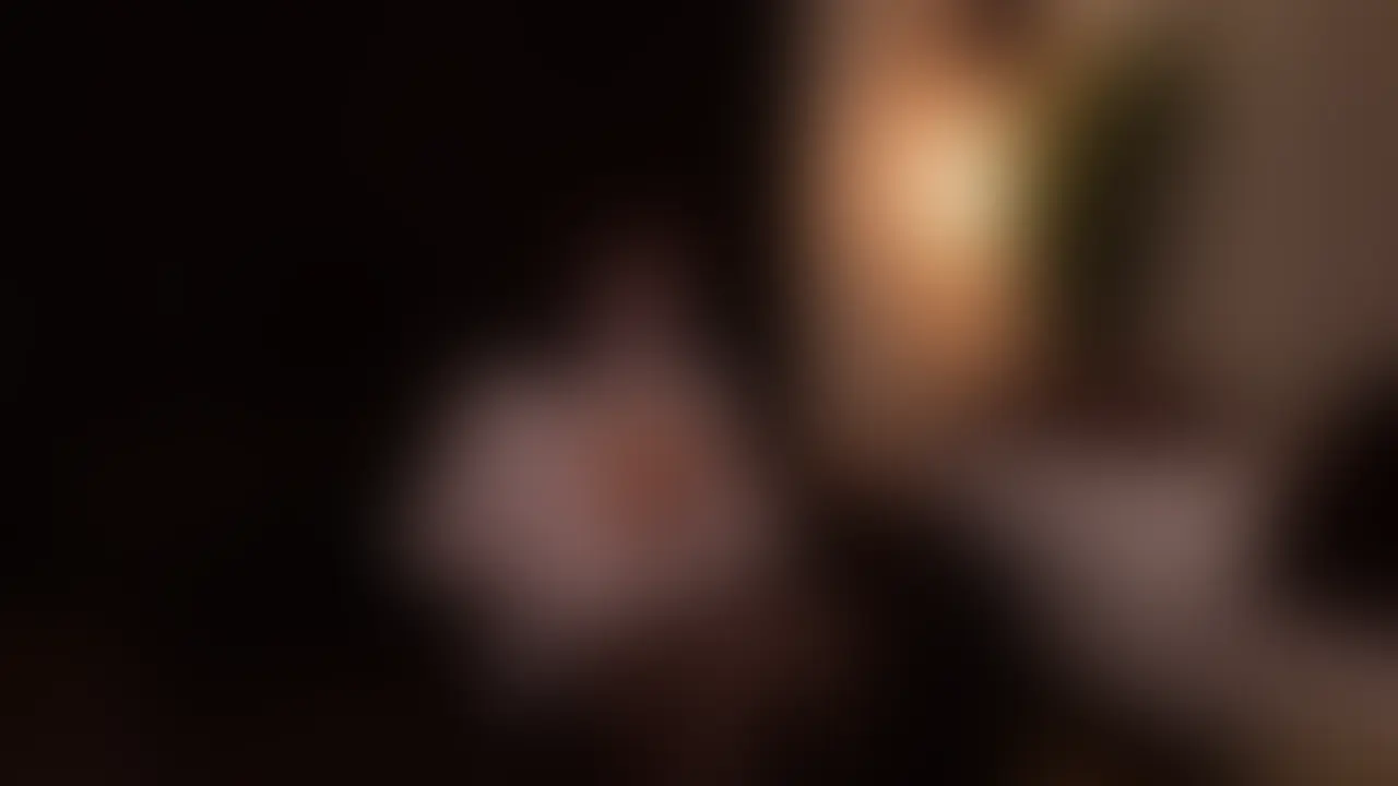 小柄なのに超絶剛毛な地下アイドルちゃんと大量潮吹き生SEX
●ナギサちゃん
都内で活動する地下アイドル
推定83cm Dカップ ウェスト58㎝ ヒップ90cm
超小柄で恐ろしいほどの超剛毛
そしてよく見ると男性が大好きな森●澄さんにも
ちょっぴり見える地下アイドルのナギサちゃんとデートしました
田舎町出身で同級生の女の子はヤンキーが多かったそうですw
ナギサちゃん自身は真面目と言っていますが
言葉の節々に元ヤン?!だった感じが出ていて可愛いですw
細身ですがおっぱいはそこそこあって更には感度も抜群でドMなのが伺えます
パンツの中は超剛毛の中に小さいおマ●コが隠れていますが、
ほぼマン毛で見えないですww
どうしたらこんなに剛毛になるのか不思議なくらいの毛量です
しかしおマ●コはちゃんと濡れまくっています
ぴくぴくと反応しちゃうところがまた可愛い
手マンでは潮も吹き気持ち良い~というスケベっぷり
さすがにセフレも沢山いるだけのことはあります
相当ヤリ込んでますね、これは
丁寧にフェラしてもらった後はゴム無し生挿入で騎乗位から挿入します
積極性も持ち合わせていてあまりにもキツキツなおマ●コで
ぐりぐりされるので暴発寸前でした(;'∀')
途中で何回か膀胱がパンパンになっていたので
手マンをしてあげると潮を吹くわ吹くわでベッドがあっという間に潮びたしですw
Finは正常位で中出しして再び指マンで潮と一緒に精子を掻き出してあげました
とにかく見た目とのギャップに驚くこと間違いなしのエロさです (2/2)
