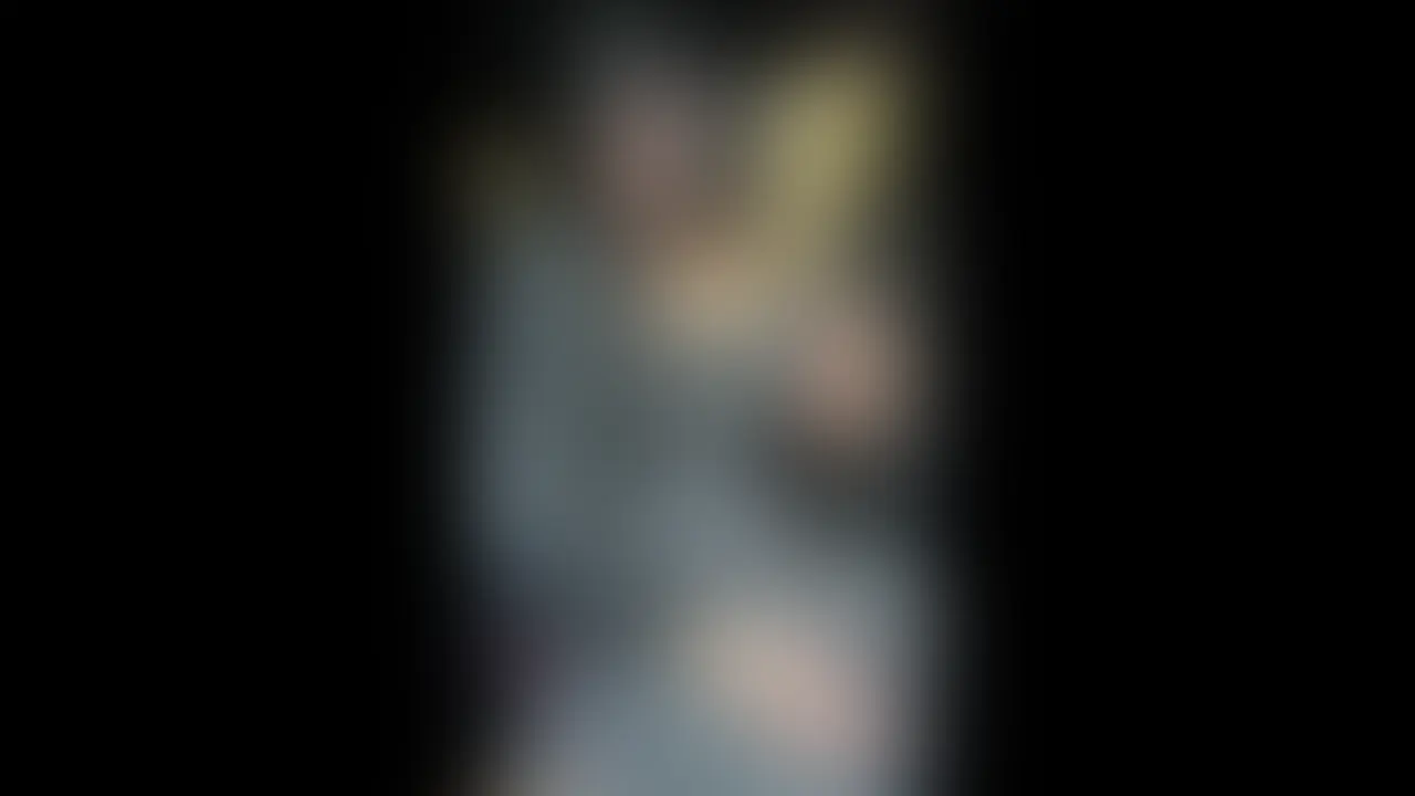 かりなさん 
職業：飲食店、M嬢 

爆乳ドM変態女子、降臨。 
「イラマで嘔〇もしたし、千回くらいたたかれたこともある…」
 インタビューから生粋のドMエピソードだらけのかりなさん。 

そのまま車内オナニーを恥じらいながらも… 「恥ずかしいけどイッちゃいました…//」 
ホテルでその豊満な肉感ボディーを堪能！ 
ド爆乳を揺らしながらも汚い喘ぎ声が響く。 「そのまま中に出してほしい…！」 どっぷり濃い中出しをまず一発。 

その後、シャワーで “変態おしっこかけ合いプレイ” からの… ドMのかりなさんに拘束生ハメプレイ！ 
そのままぶっかけ＆おかわり中出し！ (2/2)
