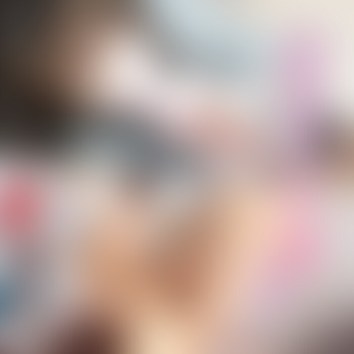 【顔出しバージョン】

こんばんは🐶♡
今週の新作動画アップです！

今回はキッチンでお料理しました🍳♪
ちなみに何を作ったのかというと、、、
ニラ玉です🐣🌱（2人ともすきなの笑）

ごちそうさました後、
なんでかいやらしい雰囲気になっちゃって、、
ゴム手袋つけたまま手コキしたよ🧤💗
ぐちゅぐちゅでぬるぬるですごいえっちだった…🥺

シンクの上でおま⚪︎こ舐められちゃって、、
悪いことしてる感じがしていつもより濡れちゃったかも💦

そのまま駅弁スタイルで挿れたら
すごいきもちいとこ当たってたくさん喘いじゃった…///

奥までいっぱい白いの出されたら
溢れ出てきて、幸せいっぱいでした☺️💕

今週も見てくださってありがとうございます🐶！
［いいね♡］とコメントお待ちしてます🙌

【この動画の顔出しバージョン↓↓↓】


カップル / 素人 / 個人撮影 / おっぱい / ハメ撮り / 人妻 / 巨乳 / フェラ / オナニー / 変態 / 裏垢女子 / パイパン / 美乳 / 中出し / 手コキ / 顔出し / エロ / 夫婦 / 流出 / イチャイチャ / ゴム手袋 / 手袋 / ゴム手袋手コキ / フェチ (2/2)