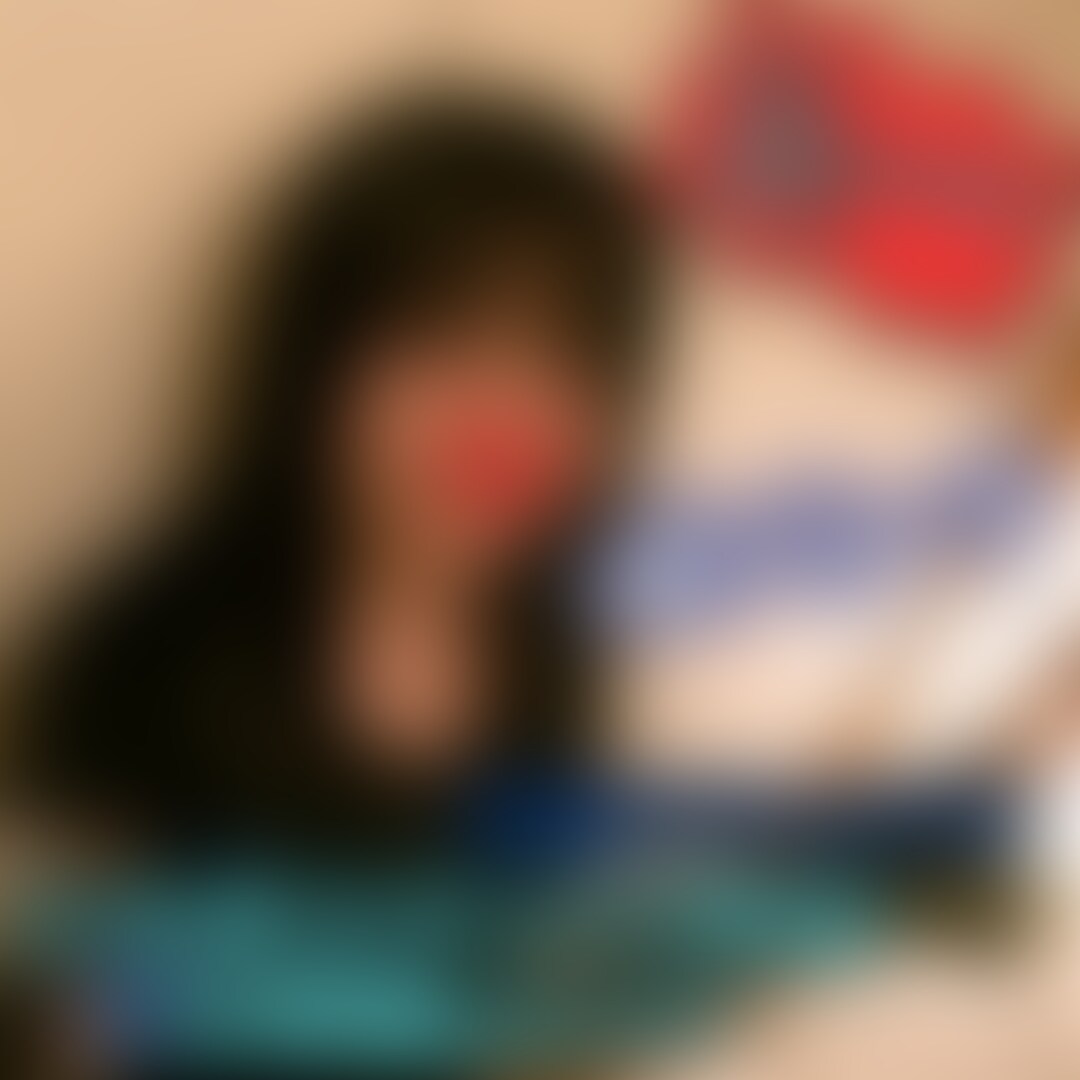 17作目分割版part1【元地下アイドル新卒セクシー女優に○○○チ＆バッドエンドな開口○○○洗濯ばさみ責めファック】（インタビュー・立位編）

【作品紹介】
元地下アイドルの登場です！顔出しNGというわけではありませんが、元ファンに見られたらハラボコマンが大変ですので、少しだけ顔にぼかしやハートを入れさせていただきました。もちろん本編では可愛いお顔を完全に見ることができます。かなり偏差値の高い大学を卒業したばかりのりなちゃん。アイドル時代は筋トレしていたということで、女体耐久度はかなりのものです。体力もあるため、ボクシングごっこで大活躍！アイドルらしく歌っている姿も見せてもらいました！もちろん、すべてのシーンで○○○チしちゃいます！りなちゃんが可愛すぎて、乱暴セックスシーンではハラボコマンが超速でイッて時間があまってしまったため、かねてよりやってみたかったBADENDシーンを含めてみることにしました。※1分ほどでおまけ程度リョナというか、グロいシーンのつもりですので一応閲覧注意です。もうこの企画は二度とやらないと思いますので、幻の作品となる予定です。ぜひご覧ください！【内容】撮影前インタビュー・立位○○○チ・歌いながら○○○チ・ボクシングごっこ・輪ゴム○○○・洗濯ばさみ責め・開口器責め・イラマチオ・フェラ・○○○チ乱暴セックス・リョナBADENDシーン・撮影後インタビュー。

撮影の様子はこちら
https://harabokoman.com/17st/

※この動画には同一シーンの映像（別視点・スロー等）が含まれていることがあります。
※この動画は分割版なので、全編ご覧になりたい方は別売り部分をご購入ください。
※myfansの仕様上、高画質プランに加入していない方は画質がスマートフォンサイズに最適化されてしまうため、少しお安めの価格設定となっております。
myfansの高画質プランに入らず、より良い画質をお求めの方はDUGAかXCREAM等でご購入ください。
DUGA
https://click.duga.jp/ppv/harabokoman/43668-01
XCREAM
https://www.xcream.net/shop/1349 (2/2)