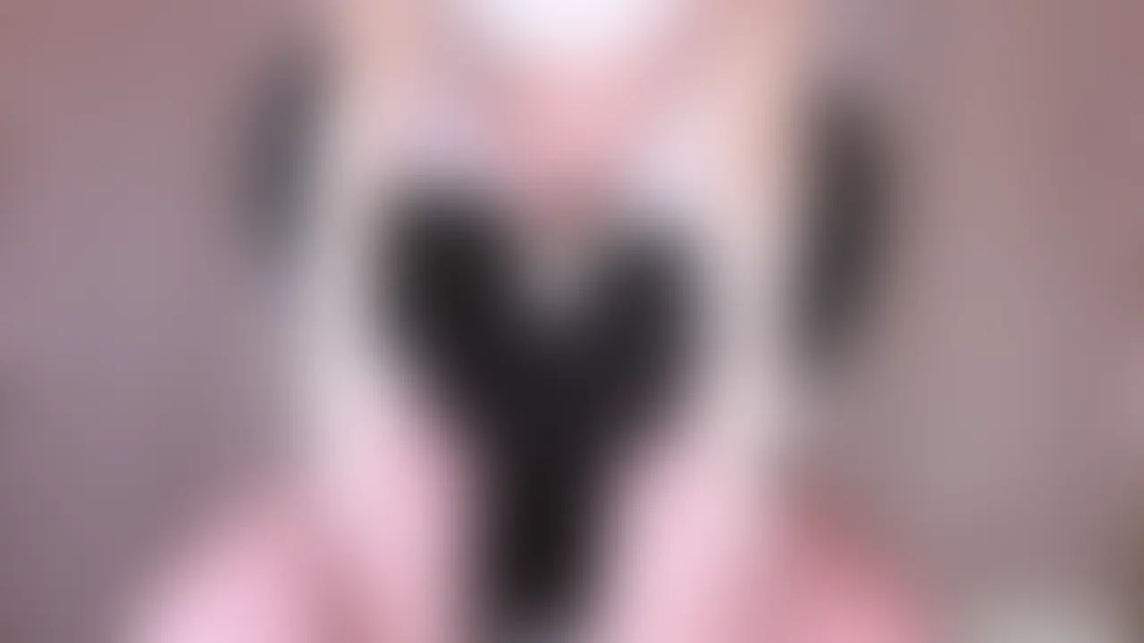 【短編】大量潮浴び!!!ちんちん視点でお潮丸見え💗くぱぁ💗【すするにゃん】
ただ潮吹き見るだけじゃつまんないよね?💗
おちんちんの視点で
にゃんのいーーーっぱいの潮吹き受け止めてみる?
大事なところ広げてみたり///
お潮出すところよーっく見せちゃったり///
ちんちん視点だから超々近くで見えちゃうね⁉️🥺♥️
【再生時間】
〈07:05〉 (2/2)