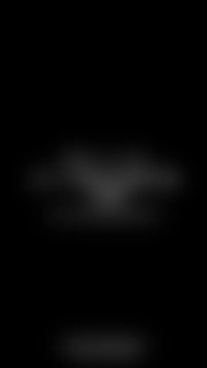 人間サンドバッグ04(後編):さやか様に踏み潰される
前編での打撃は、まだ序章にすぎなかった。
吊るされた状態から崩れ落ちた男を待っていたのは、九条さやか様による“踏み”の制裁だった。
無言でのしかかる体重。
腹部を容赦なく踏みつけ、わずかな抵抗すら許さない。
ただ淡々と、確実に“潰す”ことだけに集中する冷たい足元。
男の身体は、じわじわと確実に弱っていく。
さらに馬乗りの状態から繰り出される腹へのパンチ。
腹部を的確に捉える膝落とし。
徹底的に腹を狙った打撃が、容赦なく男を追い詰めていく。
支配という言葉を超えた、静かなる責め。
圧倒的な美しさと冷酷さを併せ持つさやか様の制裁が完結する。
※本作品はスマートフォン縦型視聴を前提に、縦型映像(9:16)で制作されています。
※2アングルでの収録・編集を行っております。
※一部映像にズレが含まれるシーンがございます。
※プレイ内容はすべて演出であり、出演者はすべて18歳以上の成人で且つ、安全な環境下で同意のうえ撮影しております。
※本作品の無断転載、営利目的での再利用は固く禁じております。 (2/2)