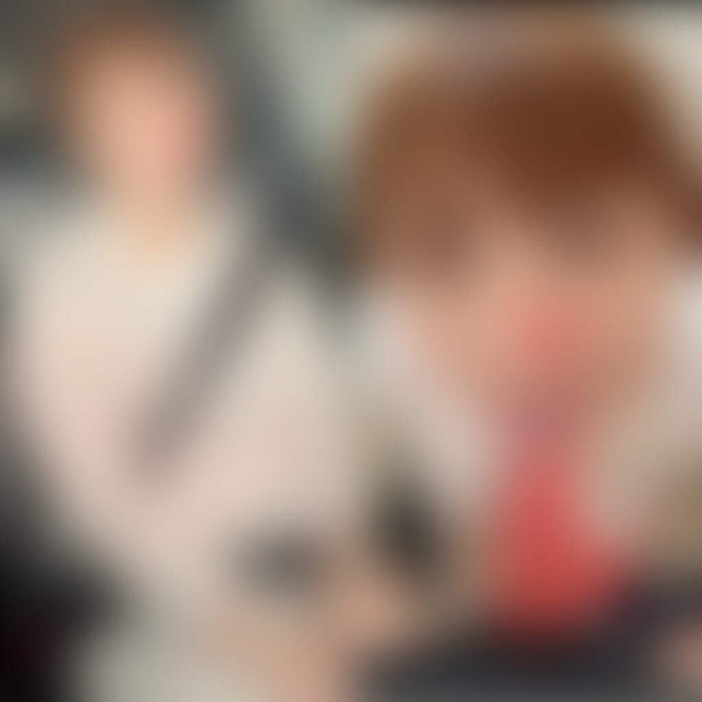 女上司にフェラさせて精子ごっくん!!動画。
営業周り中の仕事サボって
何度か肉体関係のある女上司とサボりHしました。
給料日前で金欠だったのでラブホに行けず
女上司の自宅へ転がり込み白昼堂々
ハメ撮りフェラしてもらいました。
女上司(先輩)にチンポ咥えさせるって興奮します。
フェラチオめちゃ上手いです。
ファンサイト用に動画出して稼いで次はラブホに行こうっとは話してますww
本人許可取り済みですww
ラスト予告もあり。 (2/2)