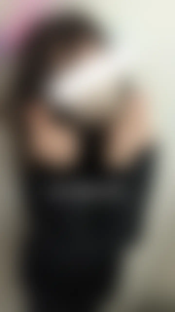 ガネーシャ/人妻146cmちっぱい「普段はオシャレ好きで全くエロを感じさせない雰囲気ですが、周りの男友達や先輩からはエロい目で視姦されてます😌」の投稿サムネイル