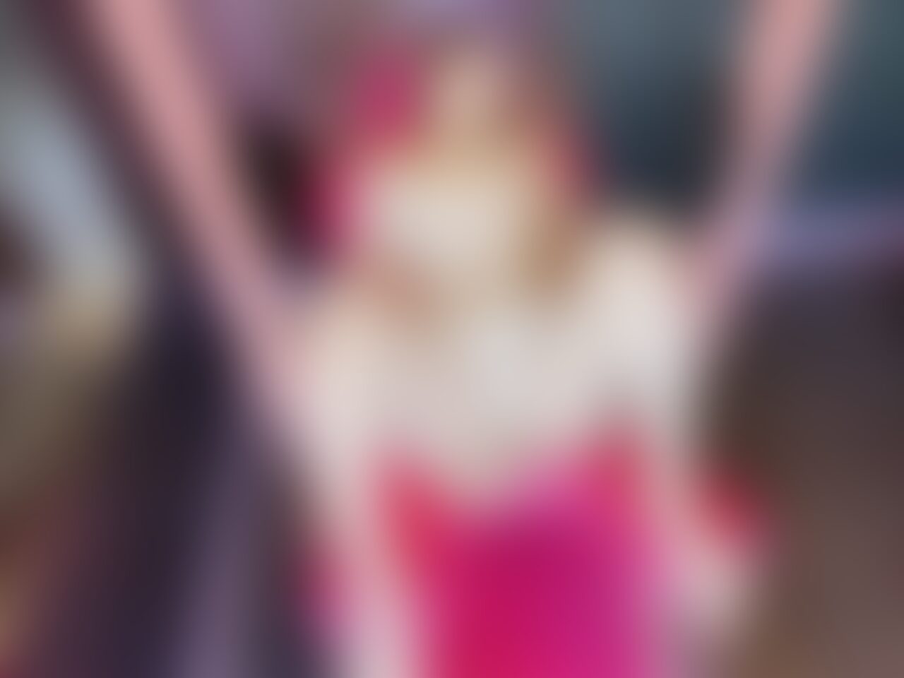 いつも見てくれてありがとうございます♡

前に撮られたSMホテルでのチェアに縛られた時の動画がまだあげれてなかったので、ぜひ見てくださいね♪

SMチェアに両手両足を○○○束されて、パンティの上から中から攻められて、感じまくり暴れてます^_^

6分ぐらいの動画です😊 (2/2)