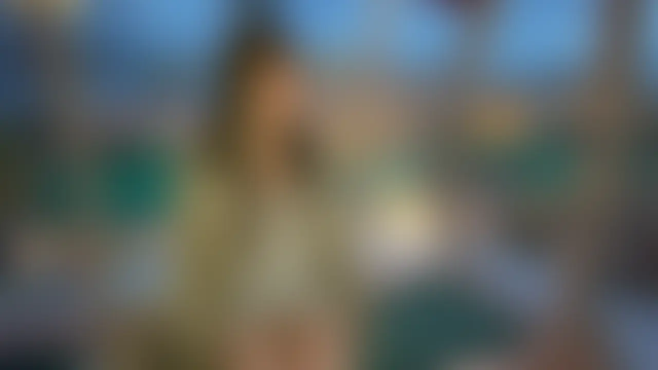 ヤバい映像、撮れました。
セフレの女に観覧車でオナニーさせたやつです。
マジでこの誰かに見られるかも知れない…というスリルがたまらないんですよね。
キョロキョロと回りを気にしている様子とか、不安になりながらもしっかり感じている様子とか、
見どころ満点ですので、露出系が好きな方に見ていただきたいです。
削除される可能性がありますのでお早めにダウンロードをお願いします。 (2/2)