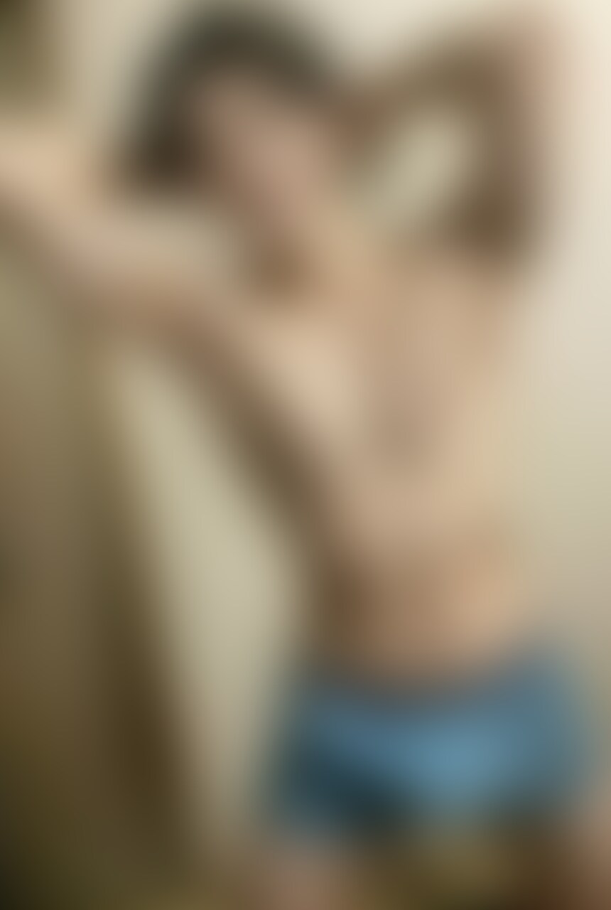 鍛えている水泳部のイケメンのもっこり姿が堪らない🔞乳首がかなり感じるようです！ sample 1