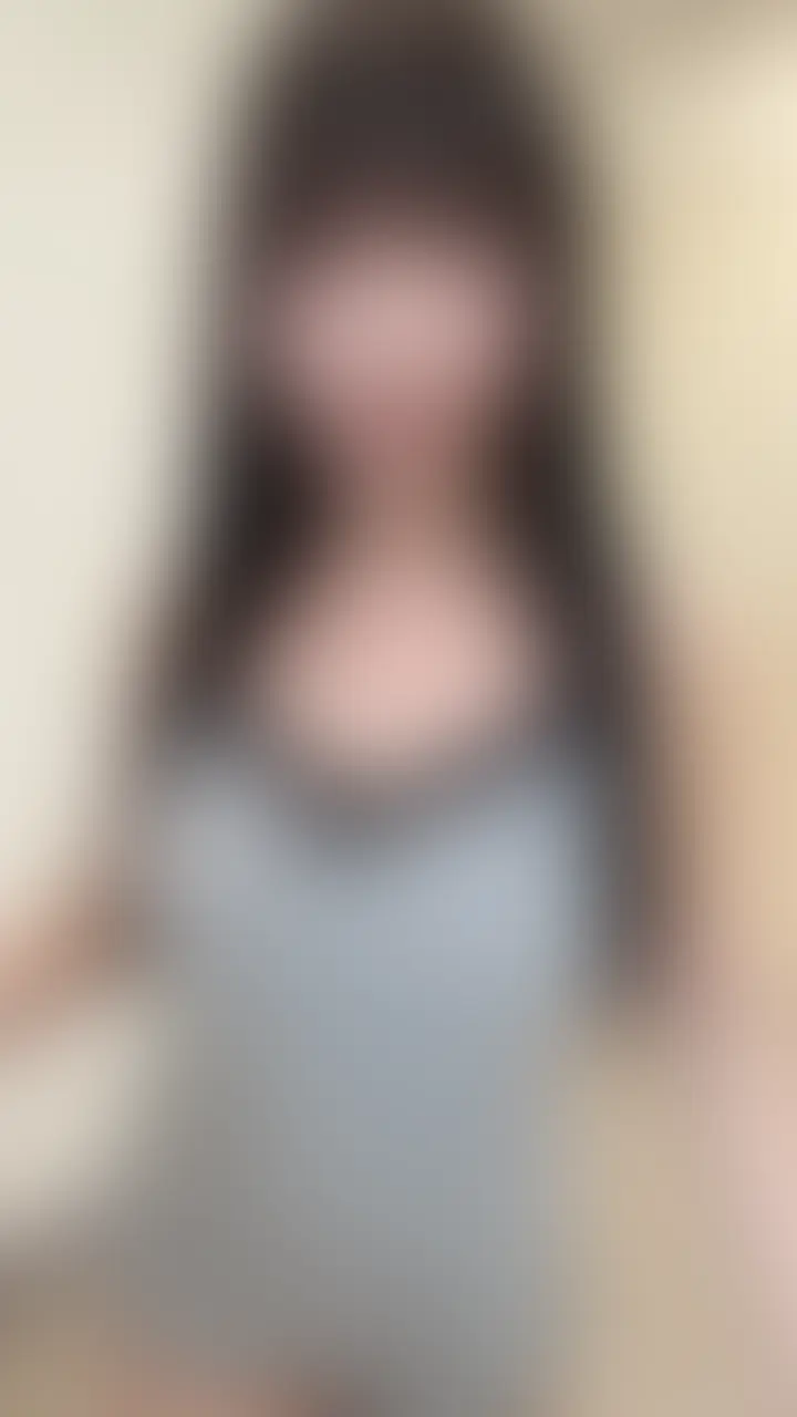 このコスプレでイベントしたら来てくれる?🥹 (2/2)
