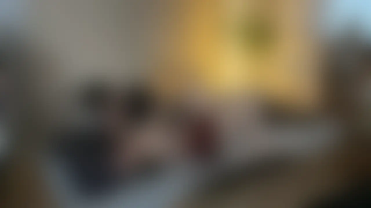 セフレから家に呼ばれてコスプレえっち💓 (2/2)