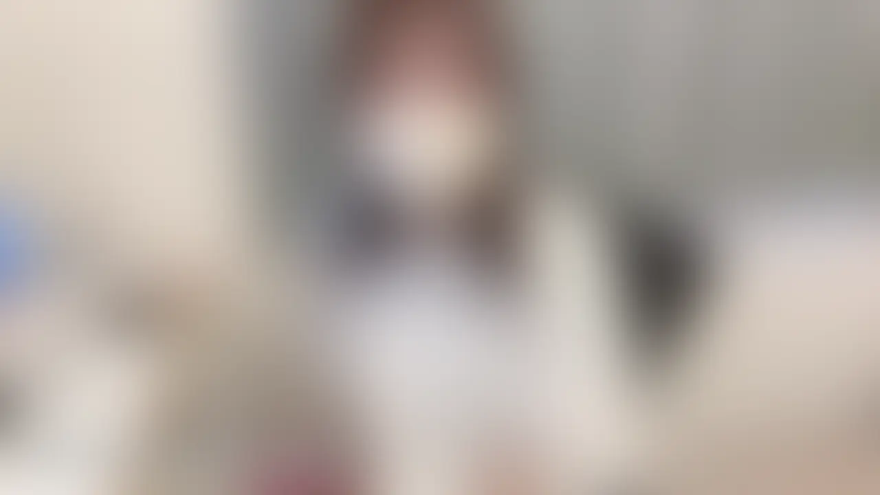 こんばんは🌙
アラサーぼっちOLのさおりです。

ライブ配信中にバイブ入れてたの…🩷

声我慢するの大変だったよぉ💦気づいた人いるのかな。。🥺

ライブ後はもちろんそのまま激しくしちゃったよ😌💓💓 (2/2)