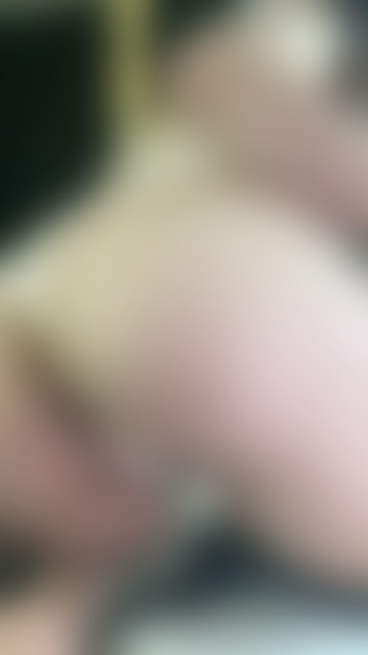 貢納プラン限定!発情うさぎの尻尾付きプラグの動画シリーズ!以前投稿したものから別のアングルでのお百のよわよわアナルに尻尾付きアナルプラグを出し入れする動画です!
くい込んで離さないアナルを堪能してね! (2/2)