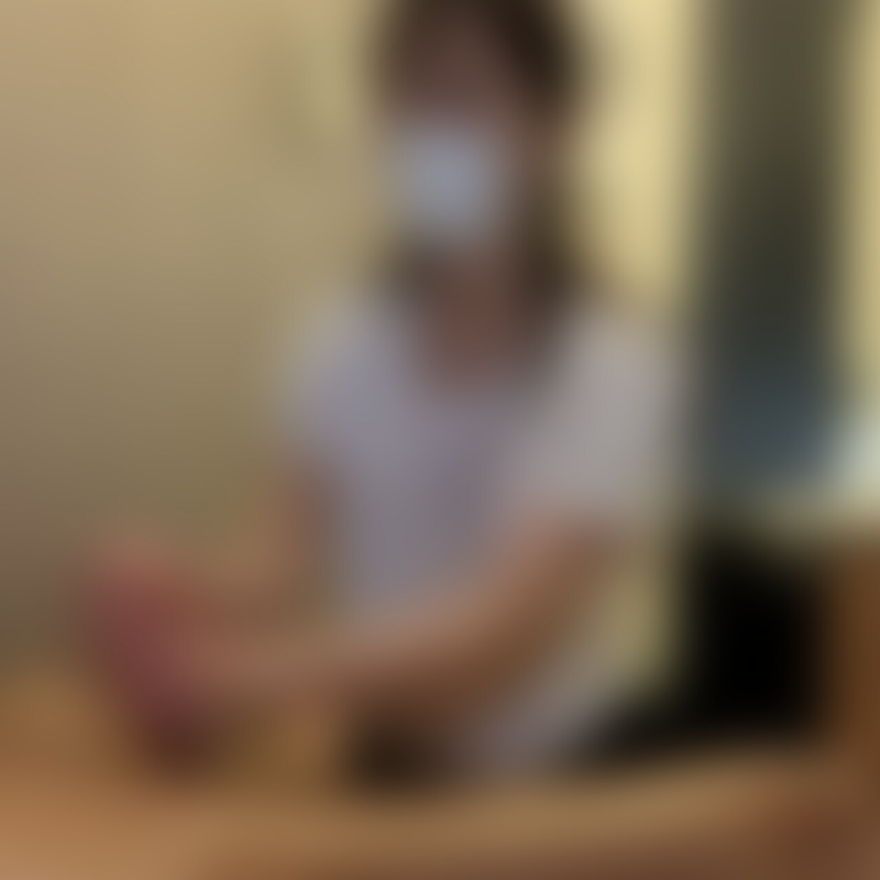 【myfans先行公開】出張風俗メンエス(店名:デ○○ーネ)○○○ - 一ノ瀬恵(25歳)1回目
┈┈┈┈┈┈┈┈┈┈┈┈┈┈┈
🙏みなさまにお願い🙏
「いいね」をたくさんもらえると投稿頻度を増やす励みになるのでぜひ♡を押してください!
┈┈┈┈┈┈┈┈┈┈┈┈┈┈┈
風俗嬢と付き合いたい、どうもゆってぃ監督です。
みなさま、明けましておめでとうございます。本年もよろしくお願いします。
さて年明けということで新たなメンズエステ店を開拓してきました。
今回は正統派美女と確かな技術力が売りのデ○○ーネさんへ。
ホテルインしてお電話後、20分ほどで指名のセラピストさんが到着されました。今年一発めは、正統派美女という看板にふさわしくお美しい一ノ瀬恵(いちのせめぐみ)さん。
施術がはじまるとまずは太もも周辺を入念にマッサージ。風俗メンエスだとマッサージ自体はさっと終わらせて、早めにヌキに入るセラピストさんも多い中、一ノ瀬さんのマッサージは本格的。ツボを抑えてきて気持ちいいです。
「最近運動不足で、、」などと他愛もない話をしつつ、一ノ瀬さんの手が僕の乳首に。乳首責めが大好きな僕が感じまくっていると「気持ちいいですか?」と笑顔で聞きながら、どんどん責めてくる一ノ瀬さん。最高です。
すでにギンギンになってパンツからアソコがはみ出てしまっていたので、紙パンツを脱がせてもらい手コキスタート。ち○こをいじるときもまずは玉のほうをしっかりとマッサージしてからの手コキだったので、玉好きの方は最高だと思います。
両手にオイルをたっぷりつけてもらい、アソコ全体を包みながらクチュクチュと美女にしごかれる手コキは至高です。
しっかりと玉責めもされていたので、溜まっていた精子が全部ドピュっと出て、モザイク越しでもその量がはっきりとわかるくらいでしたw
一ノ瀬さん応対も常に明るくて気持ちまでリフレッシュできたので、また次はオプションでもつけてお願いしようかな、と思っています。 (2/2)