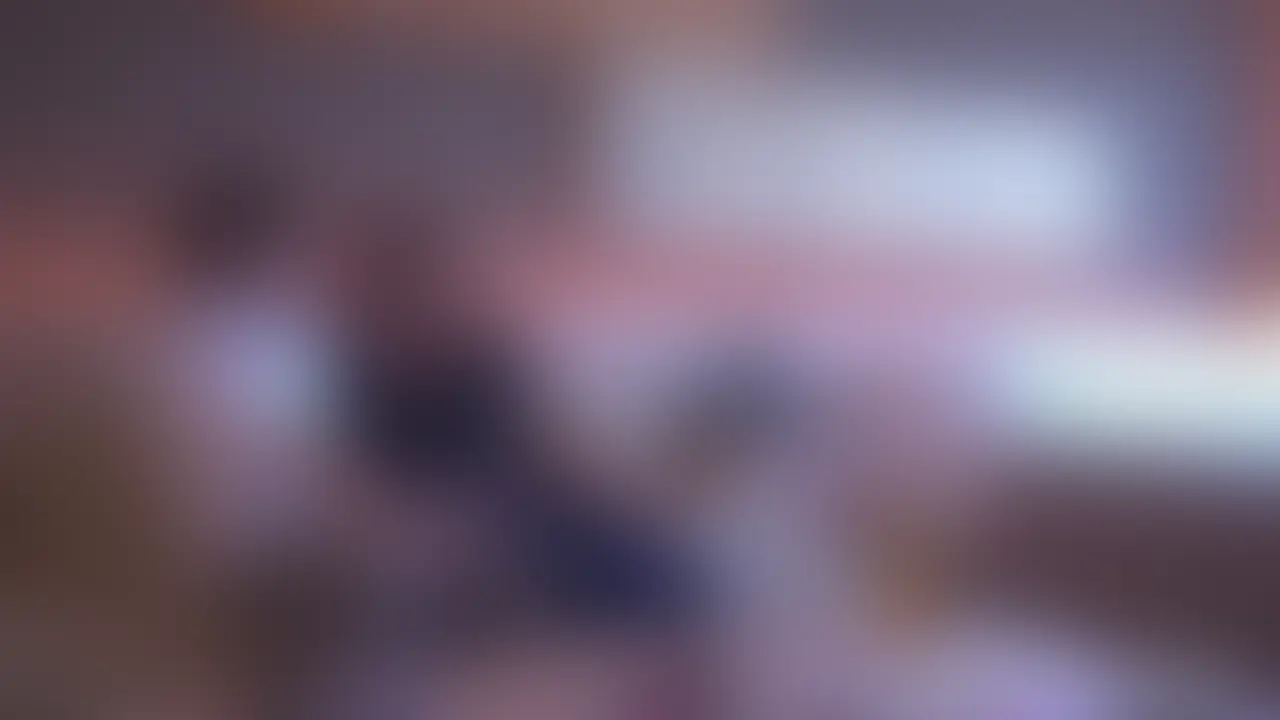 細身のショートカット美女がえっちで気持ち良くなった事がないから気持ち良くなりたいと連絡が来た。
最初は慣れなくて声も出ていなく、ムズムズして集中していなかったが徐々に快感をえて漏れ出す声がエロい
初めての外イキと中イキで完全に支配され、
『早く入れて欲しい』と
小さなお口で濃厚なフェラの後いっぱい突いてあげたらそのままイキ狂って大変だった
酸欠になるまで快楽に溺れた20歳の夏。。
🎁プレゼント企画🎁
①フォロー
②いいね&保存
③ショートカット美女
抽選で未公開のお風呂えっち動画をプレゼント (2/2)