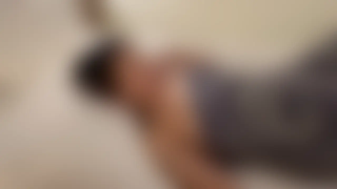 フォロワーくんに協力してもらって動画撮ってきました!
編集慣れてなくて下手すぎてごめんなさい😂
普段やかましいのに初対面だと照れちゃう...
何回もいかされちゃったし最後中出しされてます🫶
ちなみに本編は顔出しです🙌 (2/2)
