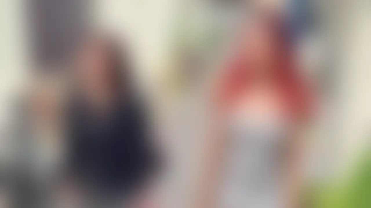 みなさんお久しぶりです🥲
動画のアップ遅くなり申し訳ございませんでした😭
今回の動画は
衝撃コラボ!!
hiro&natsu × なのは♂さん
です!!
大阪で一番勢いがあると言っても過言では無いかと
そんな なのは♂さんがコラボ承諾してくれました❤️
変態人妻natsuと変態女装はのは♂さんのレズプレイも
hiroを加えたバイセクシャル3Pが楽しめる作品となりましたので、是非ティッシュ片手にお楽しみください😊💦💦 (2/2)