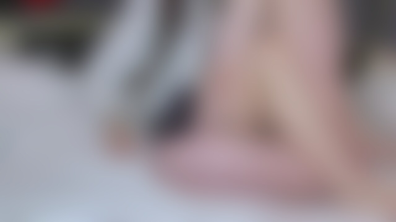 【まさかのノーパン】(6分58秒)
まさかのノーパンで1日を過ごしていたらしい
どおりで濡れているわけね... (2/2)