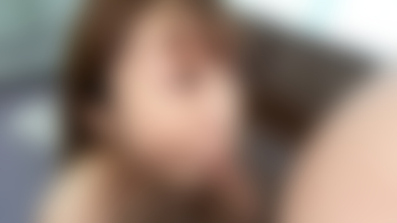 しらとりさん【素人/暴発/口内発射】
おフェラのお仕事にやってきた素人ちゃん。初めてのエッチなお仕事に戸惑いながらも、「舐めるだけなら…。」と勃起したチンポをお口で咥えてくれました♪鬼頭集中責め、根元まで咥え込み喉奥でシゴきあげるディープスロート、玉舐め、高速バキュームフェラと、フェラのレパートリーも様々!そんな楽しんでる女の子が、予告無しで暴発ザー汁を発射された瞬間の十人十色のリアクションをお楽しみください。 (2/2)