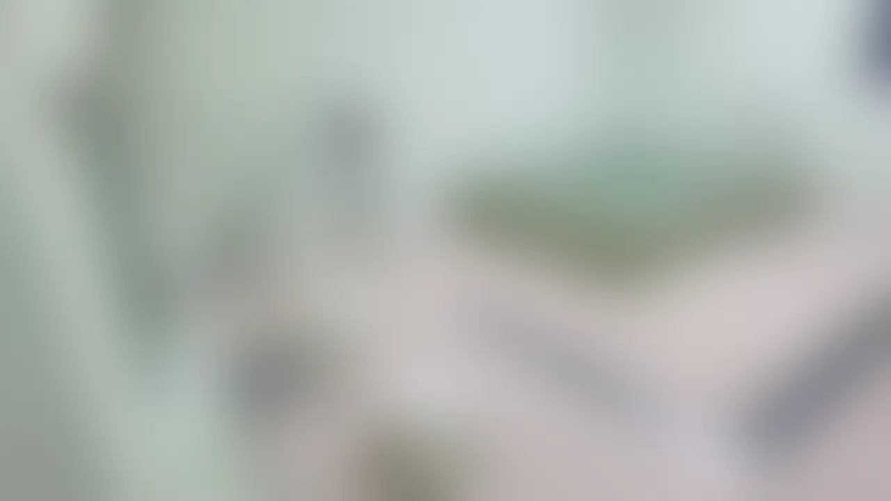 見てくれてありがとうございます🫶🏻
《#2の内容》
浴槽に入る前の体洗い
無防備な美少女たちがみられます//
修学旅行に来ていたK県私立進学校の女の子達4名のお風呂にはいる様子を
9台のカメラで同時撮影したものになります😳 (2/2)