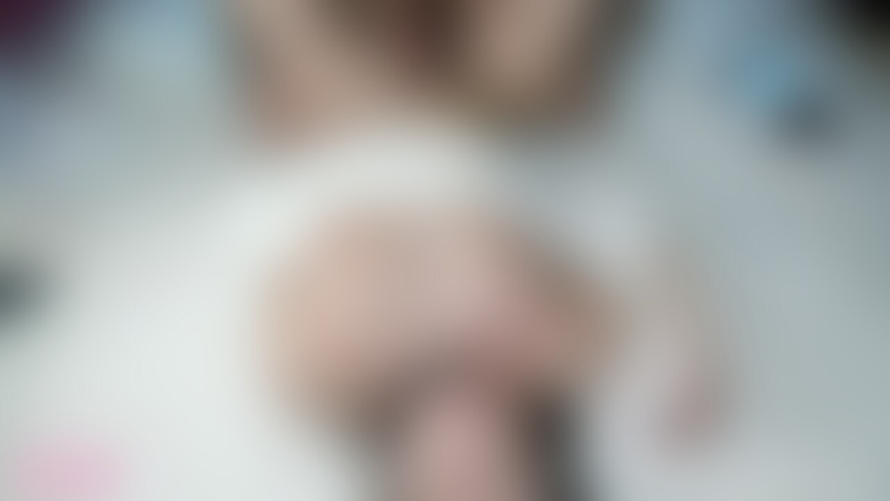 【指アナルイキ】
初めての指アナルで絶叫アクメ。 (2/2)