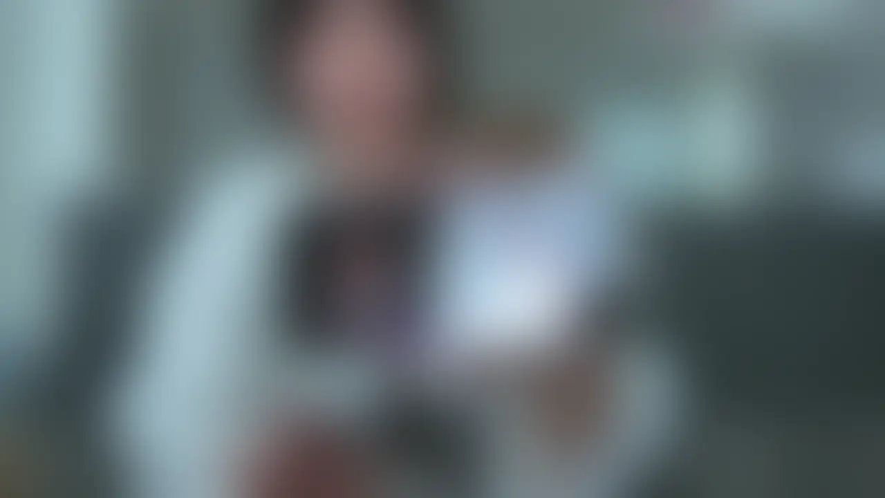 普通の主婦がいちばんエロい。大物YouTuber動画でバズったあのガチ人妻がAVデビュー!旦那だけが知らない妻の超肉欲 ちーたん(30歳) (2/2)