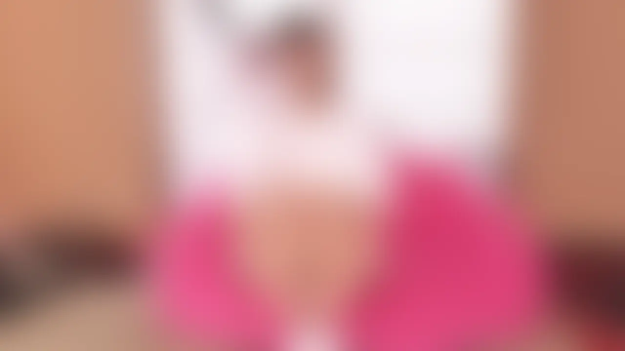 低身長・貧乳・パイパンの女子が大好きな変態デブキモオヤジ達の怪しい会に招かれた美少女。
変態オヤジ達は自分の歪んだ性癖、趣味趣向を全力で彼女にぶつけます！
欲望の限りを尽くし激しく絡み合い彼女を汚していきます。
種付けプレスで大量中出しや、顔面崩壊するまでぶっかけるオヤジ汁大量顔射に見ごたえヌキ応え抜群でございます。 (2/2)