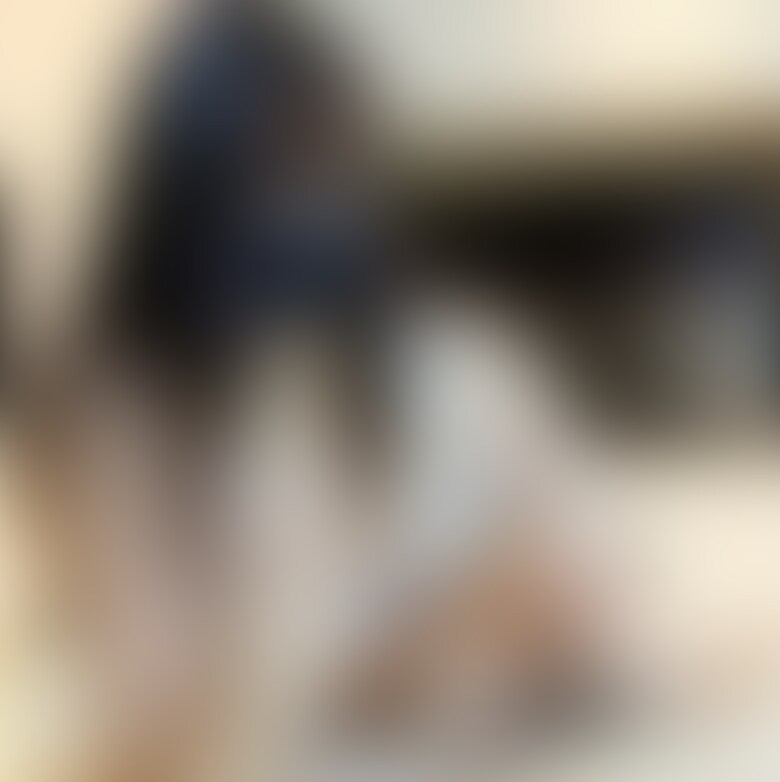 手コキ講習、下着、お触りOP【入店3ヵ月】健康的なむちむちボディと癒しの笑顔。幸せホルモン全開の女の子に再び施術してもらいました。下着姿から繰り出される甘い誘惑の言葉攻めがエロすぎて大量射精。手コキ射精×1発
~~~~~~~紹介~~~~~~~
年齢:20才
以前呼び出して施術をしてもらったお気に入りの子です。
※アフィリ
前回よりグレードアップということで下着オプション追加!!
下着姿に関してはたくさんリクエストをいただきますが、
私も大好きなシチュエーションです!
あの見えてるけど見えない感じがエロいですよね~~
というわけで彼女の健康的なむちむちボディが露わに!!!
手コキの体勢で胸が寄っているところが最高にエロかったです(笑)
天使のような笑顔でたくさん話しかけてくれるところも素晴らしい!
ただ途中から下着姿での手コキだけでは満足できなくなってしまいOPIお触り追加!
これは雄の性ですから仕方がありません。
ふわふわのDカップ巨乳を揉み揉みしながら、
至福を感じていると突然に射精欲が。。。
何かを感じ取ったのか、
甘い言葉攻めと手コキのスピードを上げられエンジン全開。
さらにずっと見つめられ抵抗できるはずもなくその場で大爆発。
なぜか射精後も彼女の手は止まることなく動き続けました。
その後の記憶はありません(笑)
彼女には不思議な魅力がありますね。
皆さんの周りにもそんな女の子がいるのではないでしょうか。
その子に下着姿で手コキをされる妄想をしながら一緒にお楽しみください(笑)
しばらくしたらまた呼び出して研修してきます! (2/2)