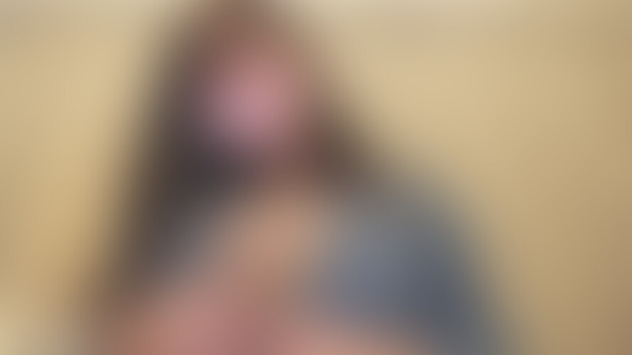 成長し続ける重量感たっぷりのHカップ！！「みさ」さん　のショート動画です。


現在進行形で大きくなり続けているHカップ！！
胸から浮き出る血管！！
弾力のある揉みごたえ！！
そして何より美人！！

顔もおっぱいも素晴らしい大人の雰囲気漂うおねえさんです。

オススメなので是非見てください！ (2/2)